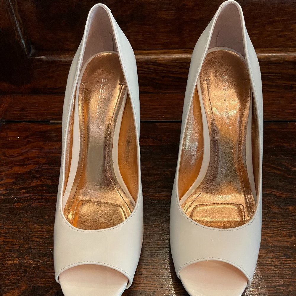 Bone Open Toe Pumps 8.5 B